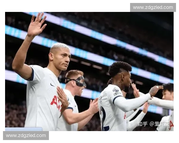 埃弗顿主场迎战热刺争夺英超重要积分 双方势均力敌激战一触即发